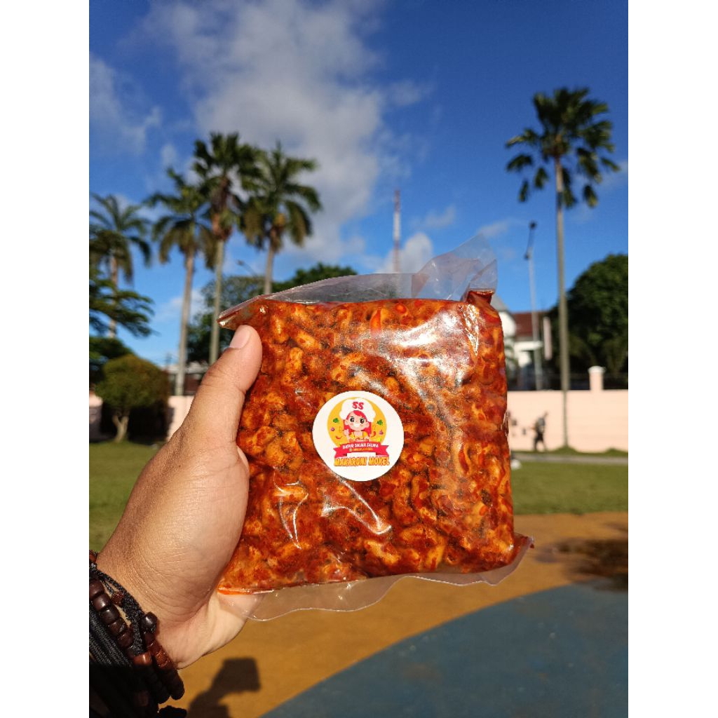 

MAKARONI CIKRUH DAUN JERUK 1KG PEDAS ENAK MURAH