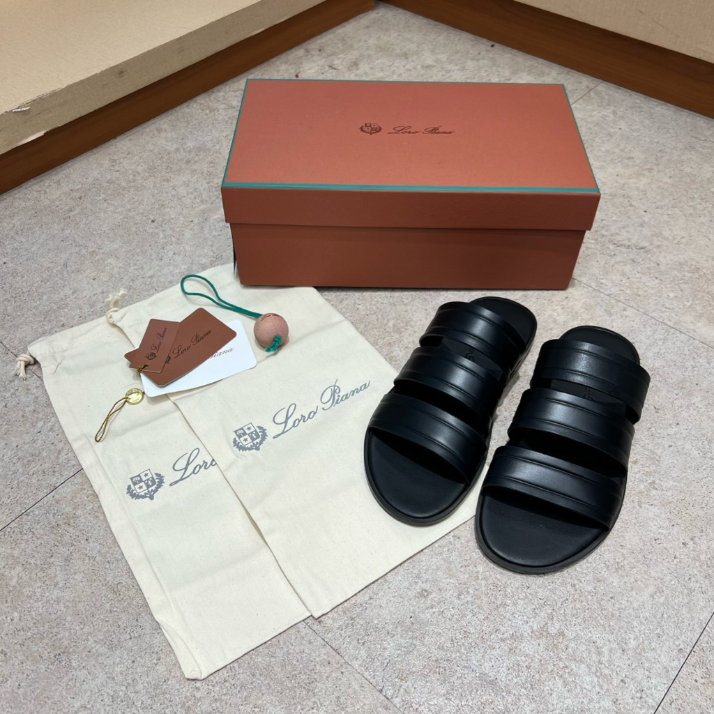 Sandal Pria A- N-ha Black Leather Wood Outsole Slide PK