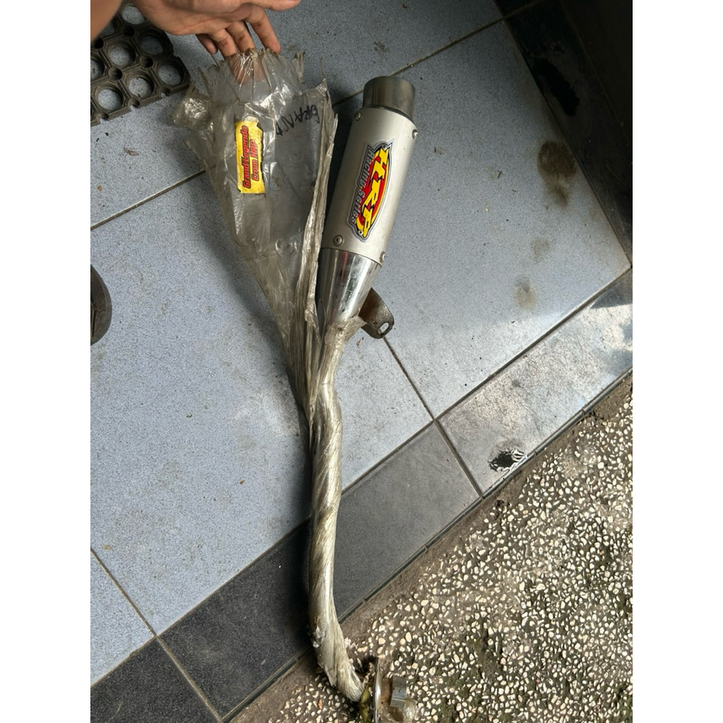 knalpot racing bebek 4tak lawas Merk HRP Hendriansyah Racing Produk Kondisi baru stok lama NOS (new 