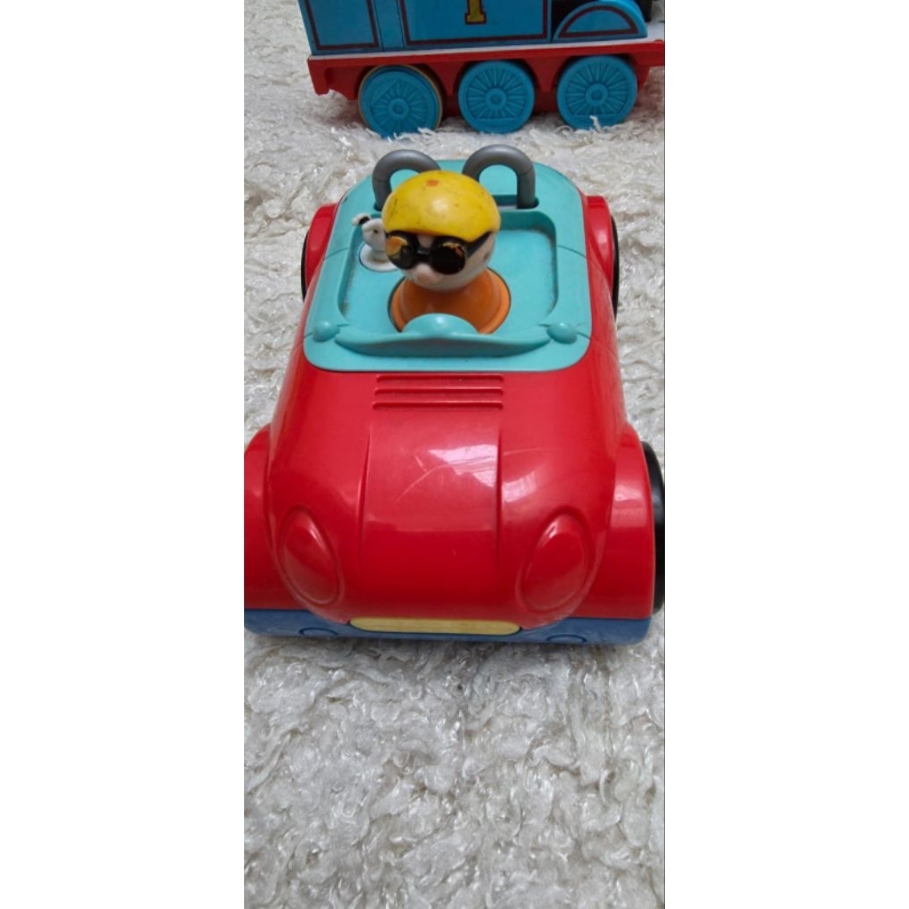 (PRELOVED)TOMY Pull And Go Mobil Copot Pasang