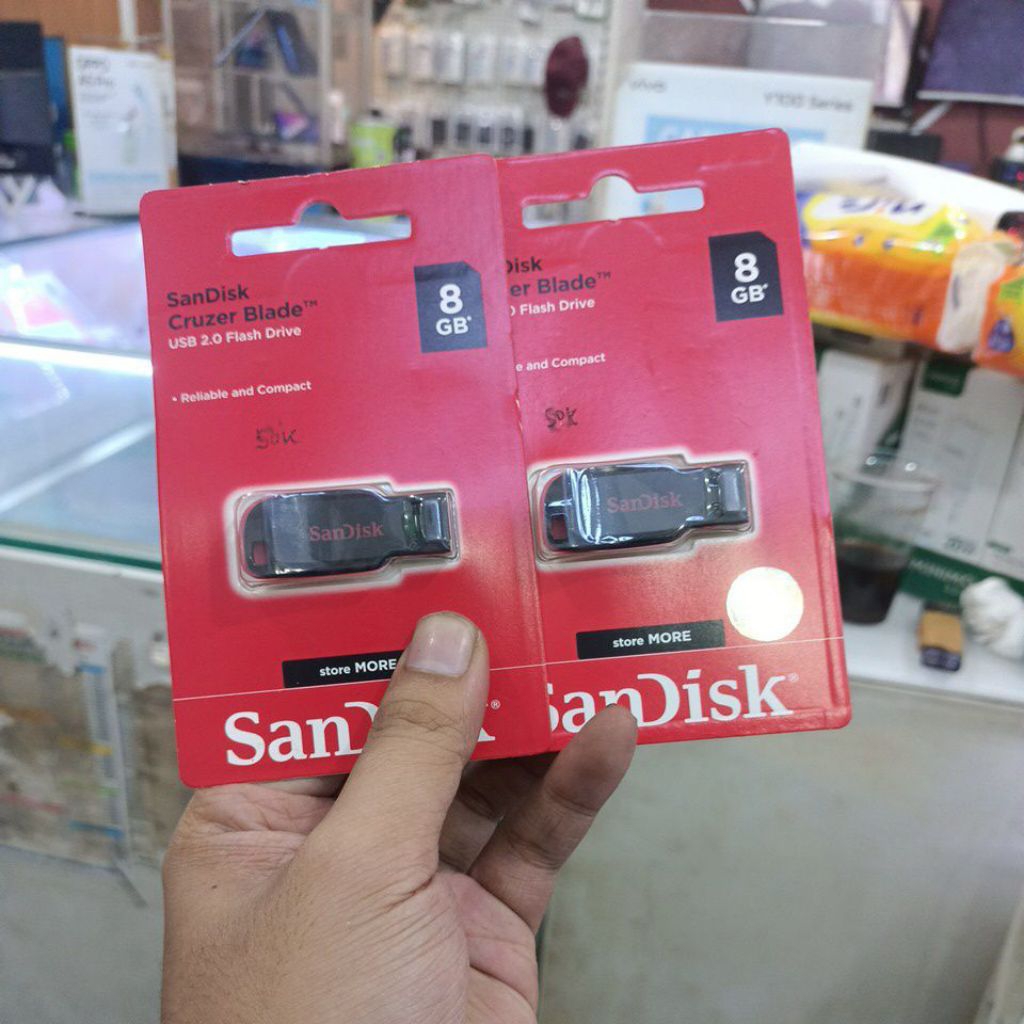 flashdisk sandisk 8 GB