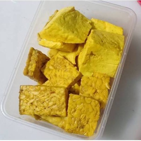 

Tempe Tahu Ungkep Bumbu Kuning