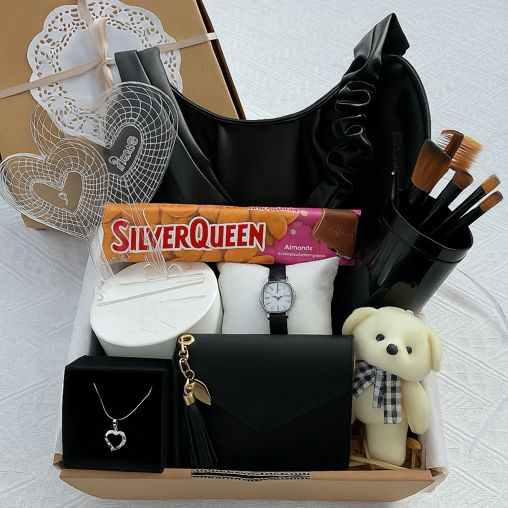 

Hampers Kado Cewek Elegan – Tas, Dompet, Jam & Aksesori Lengkap