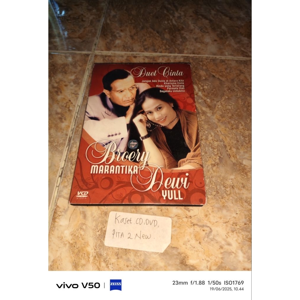 Kaset DVD Broery Marantika Dewi Yull Duet Cinta
