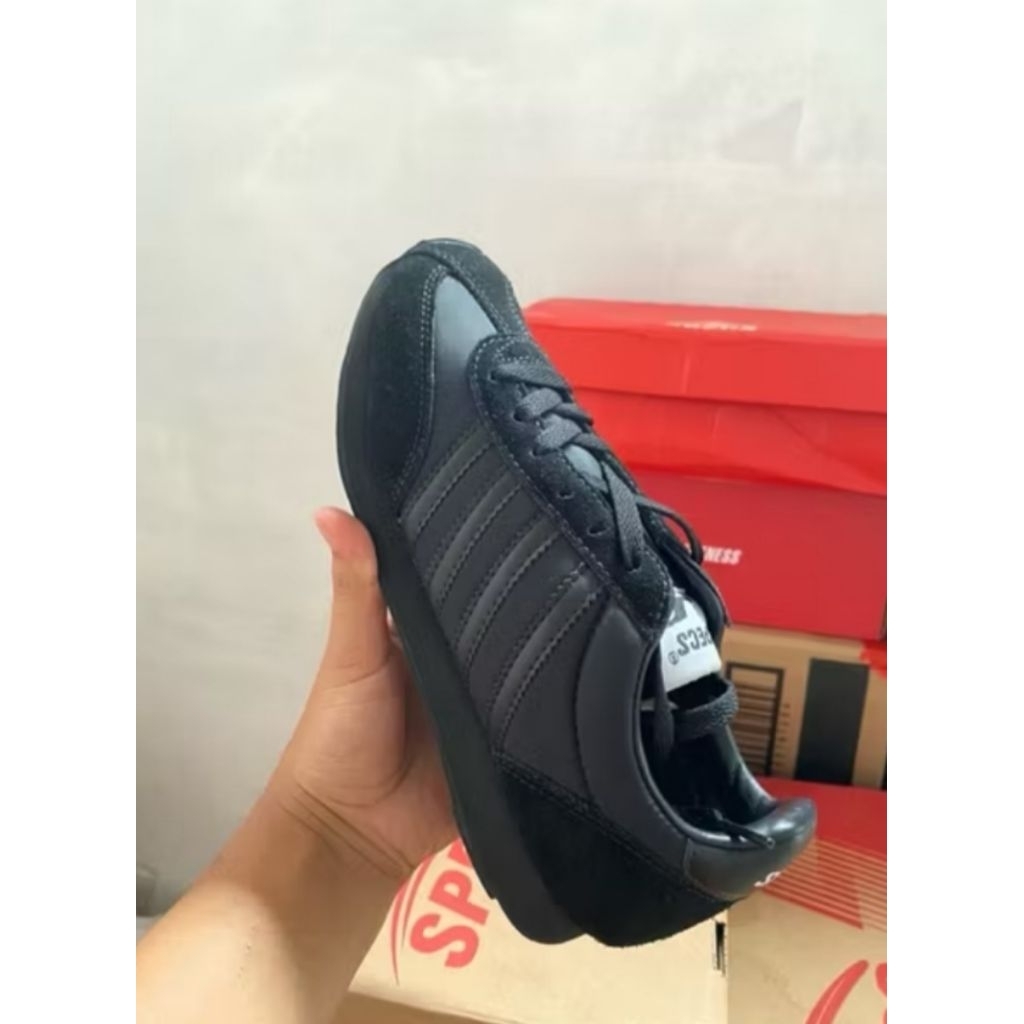 sepatu specs sepatu sekolah