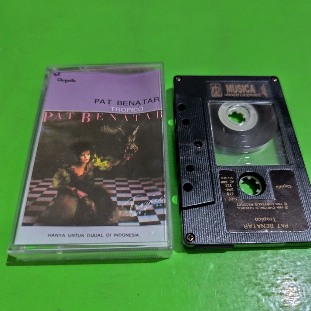 Kaset PAT BENATAR Tropico