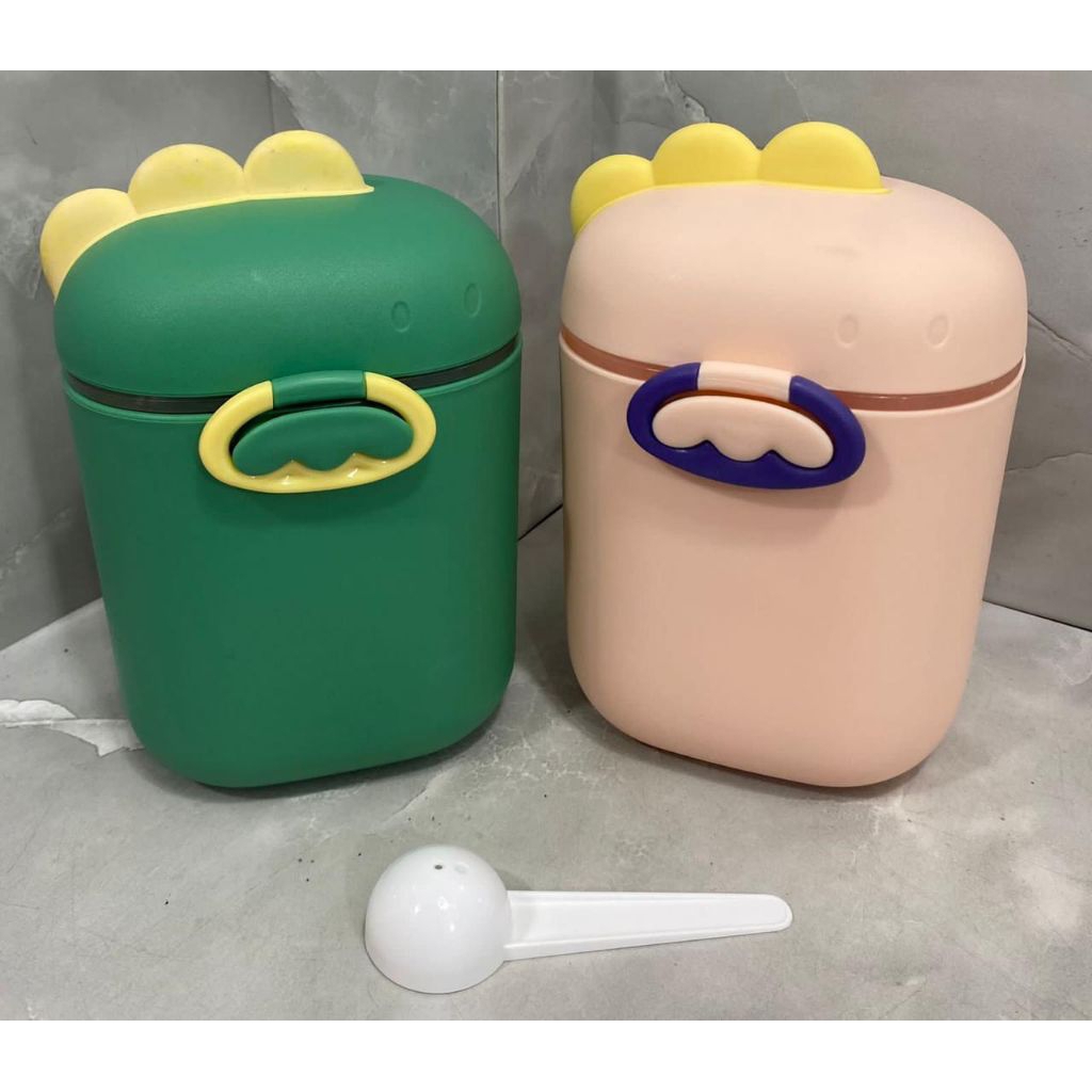 Kotak susu dino / Tempat Susu Anak