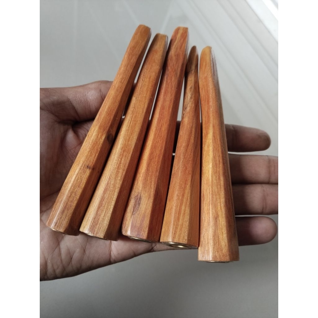 once kayu gaharu merah