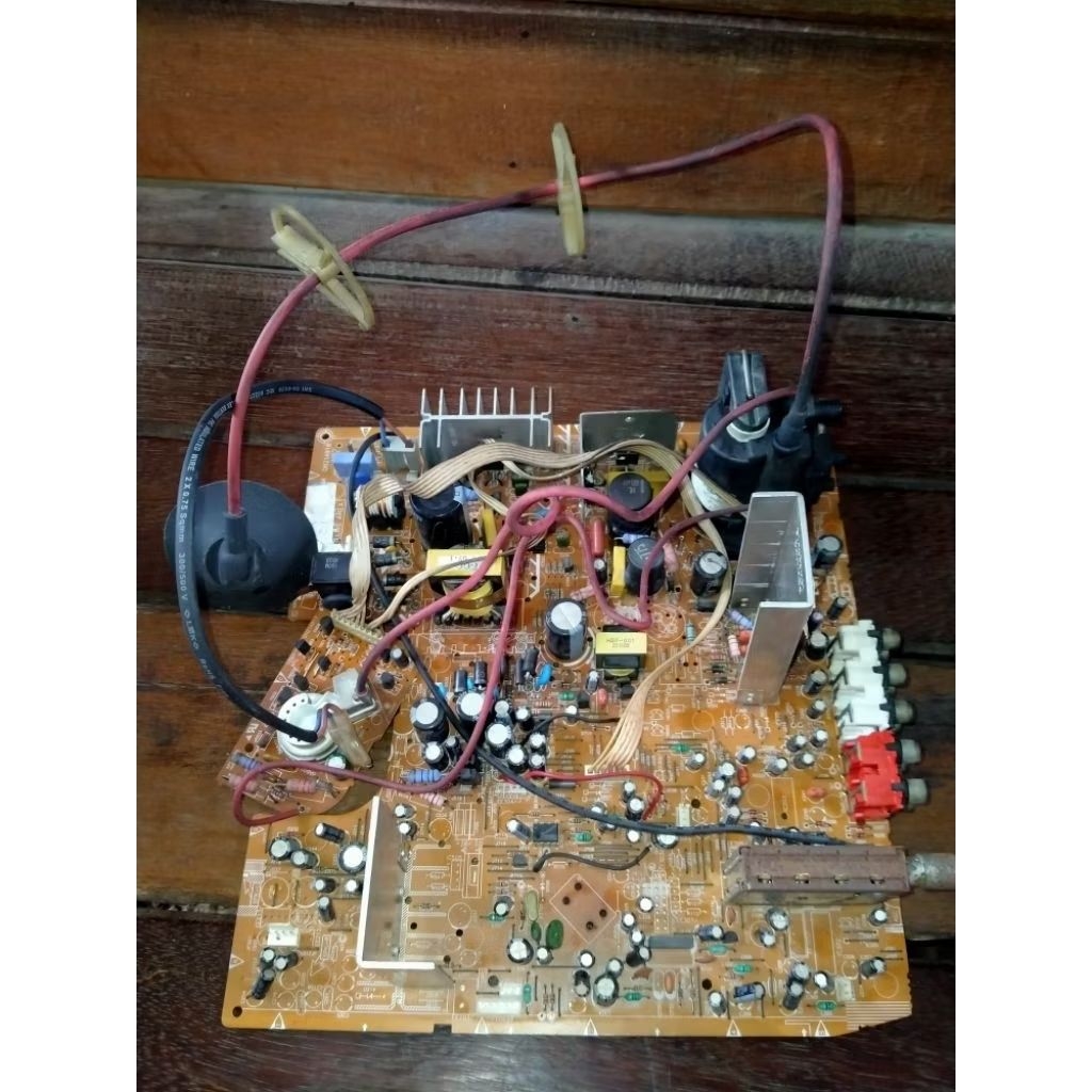 MESIN TV SLIM 21IN POLYTRON CRYSTALINE normal