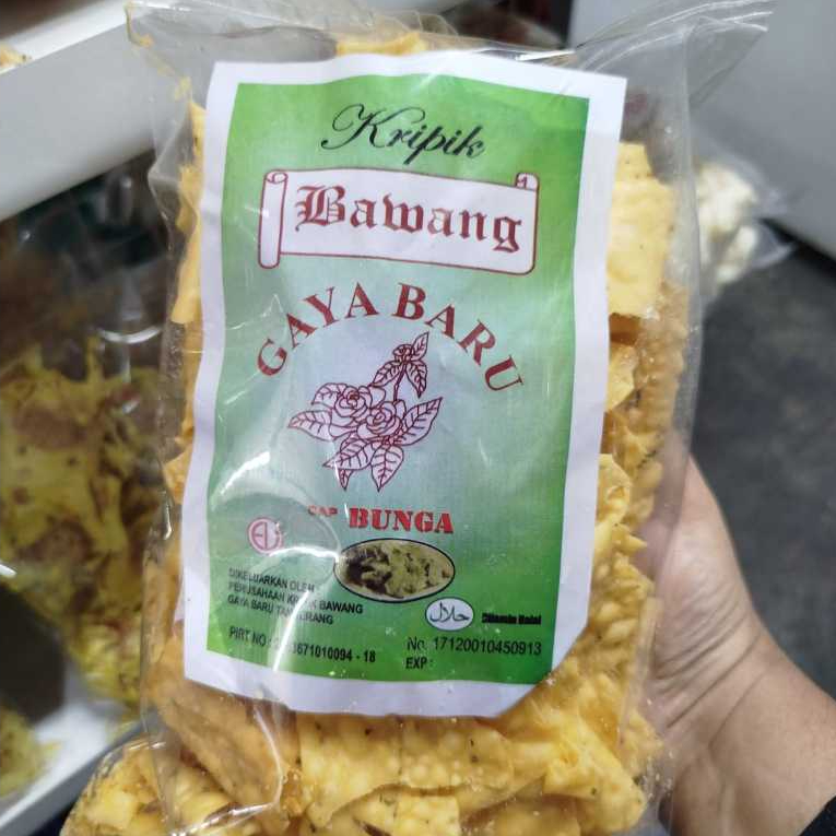 

Kripik Bawang Renyah Gurih 400gr - Camilan Tradisional Halal & Enak