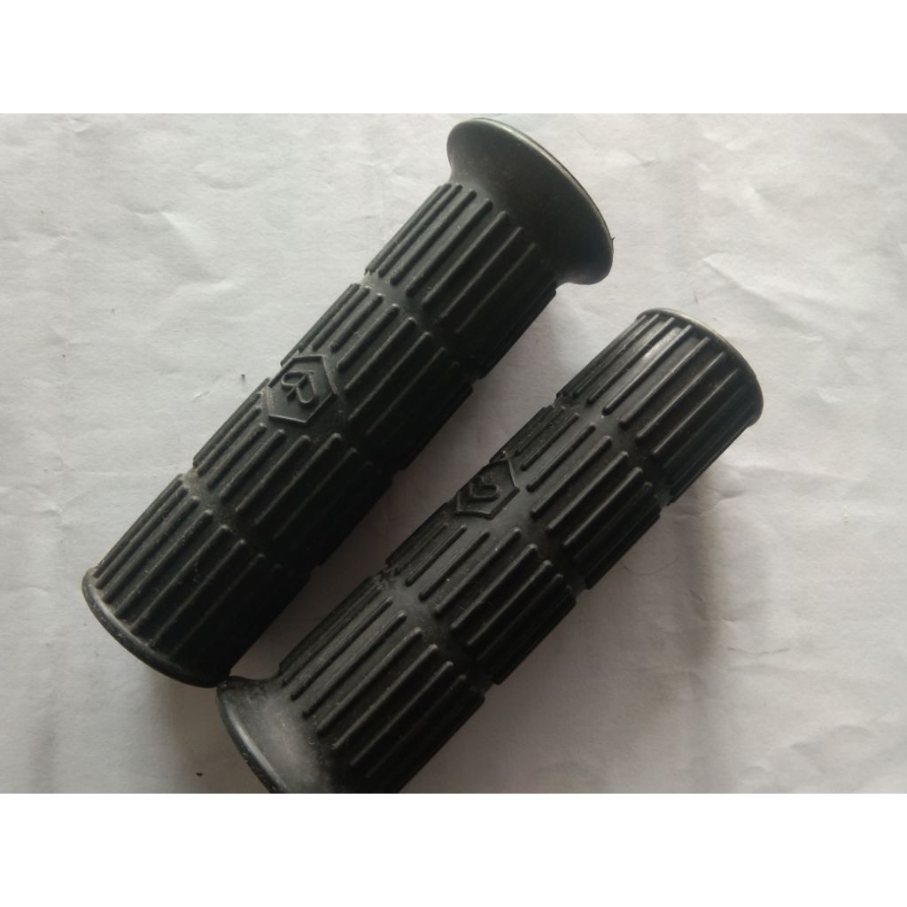 hand grip vespa super dan sprint