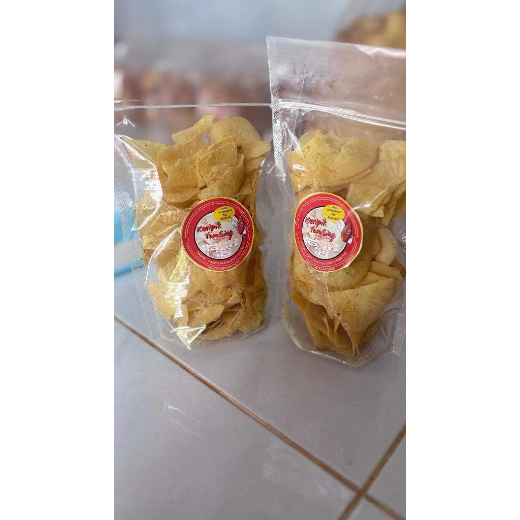 

Keripik singkong "YUMSING" Full Bumbu Rasa Daun Jeruk Asin 150gr