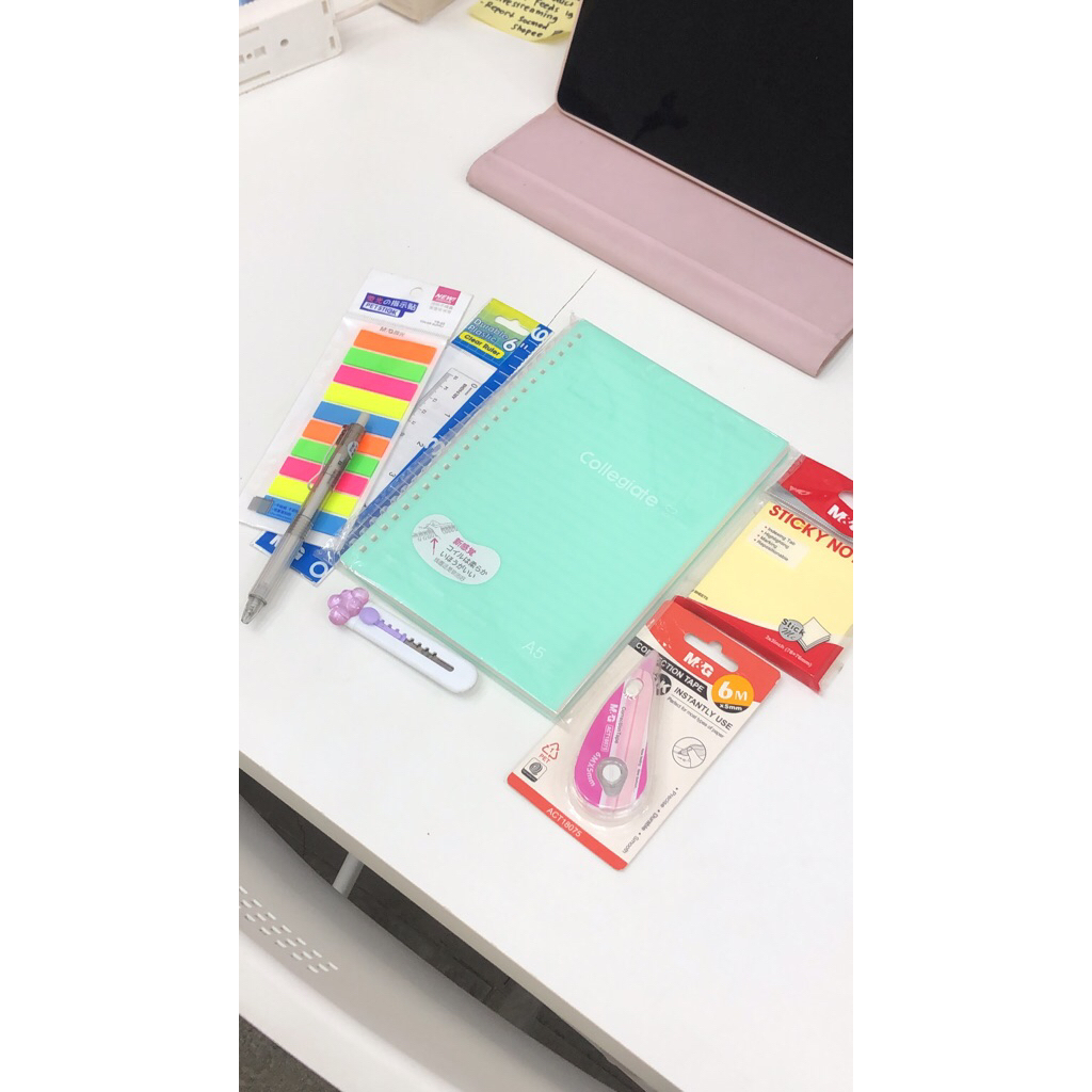 

BUNDLING SET NOTEBOOK SPECIAL BACK TO SCHOOL EDITION SEASON