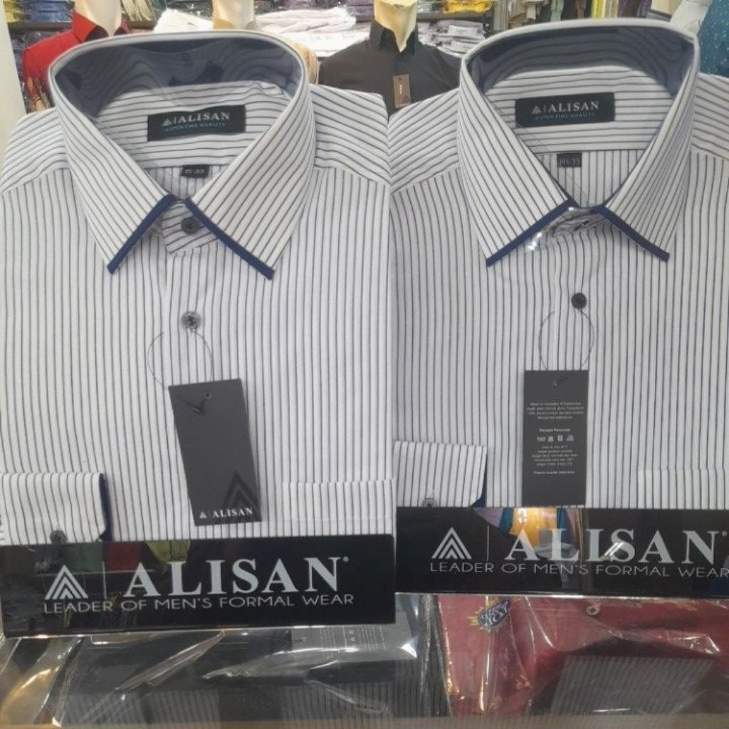 Alisan Kemeja Lengan Panjang Reguler Salur Biru Tua