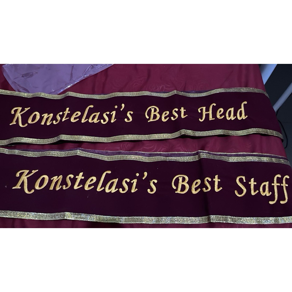

SELEMPANG BAHU WISUDA BORDIR(1 HARI JADI)