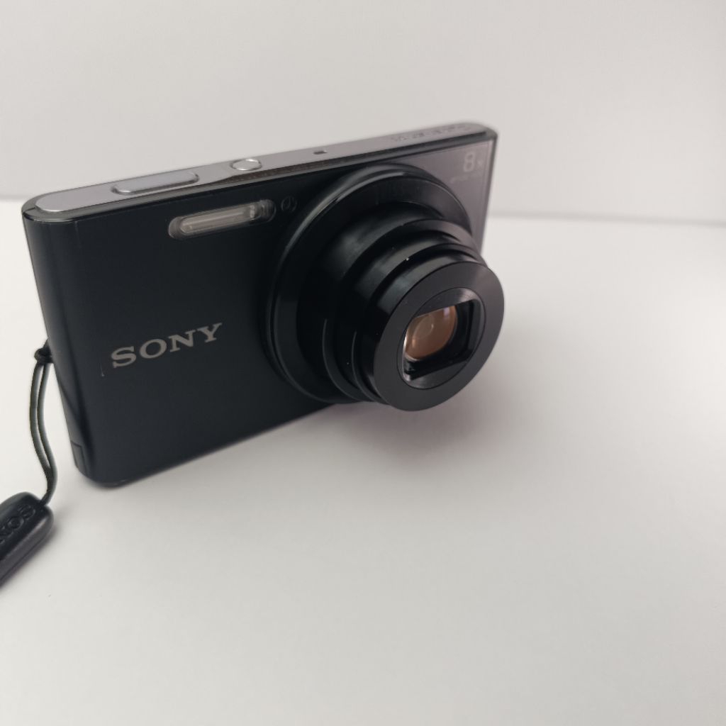 Kamera Pocket Sony Digital Cyber-shot DSC-W830 - Second