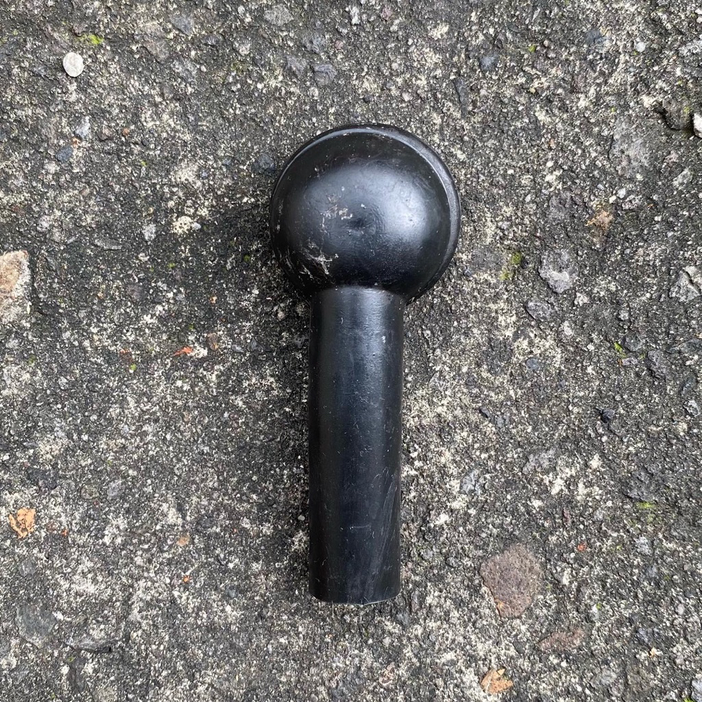 Cangklong Cop Busi Model Pipa Rokok Vespa Tahun Tua