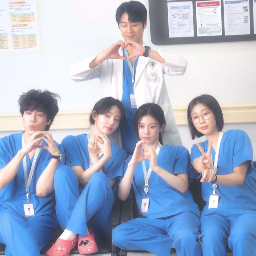 Sharing Album Polaroid Resident Playbook OST