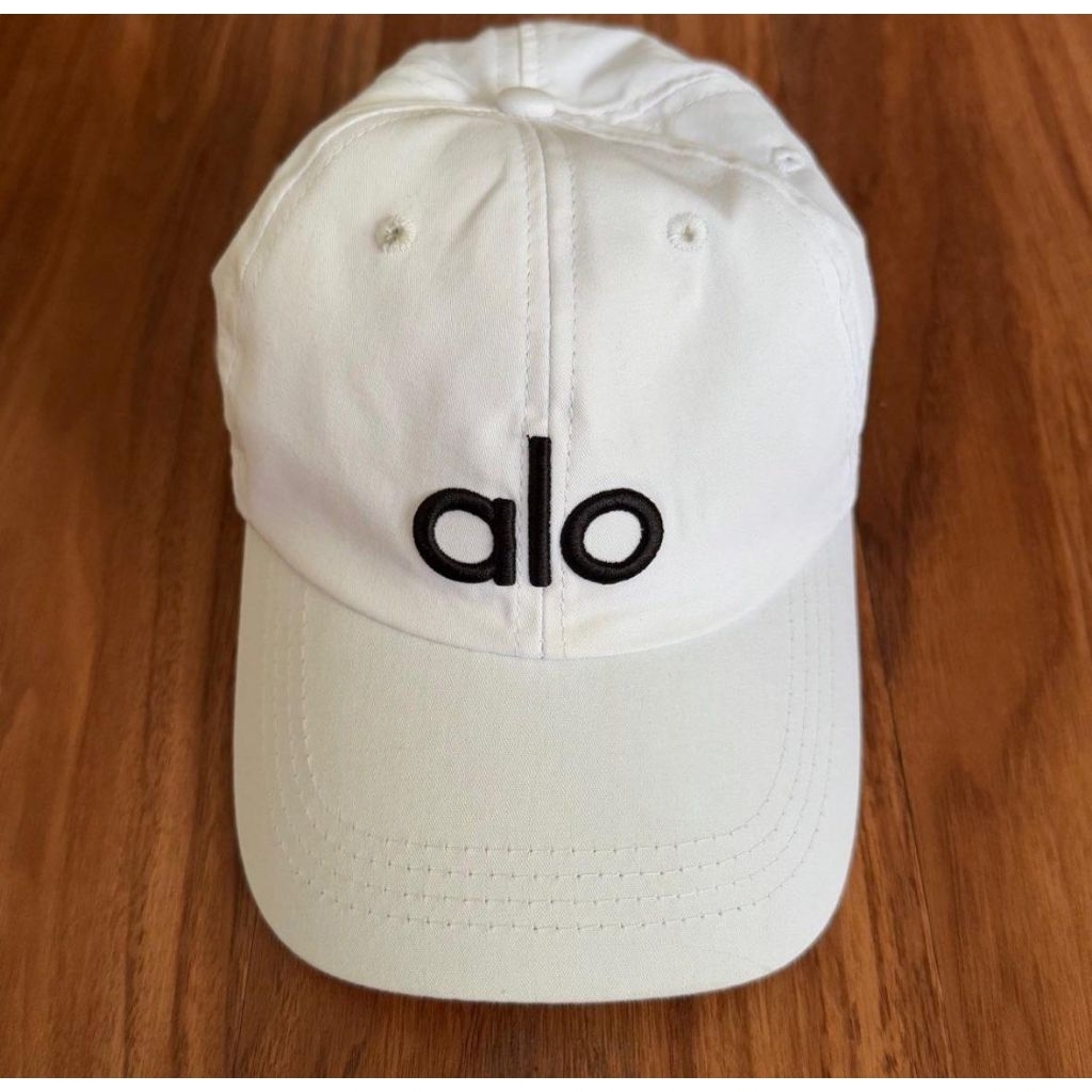 alo yoga cap auth preloved