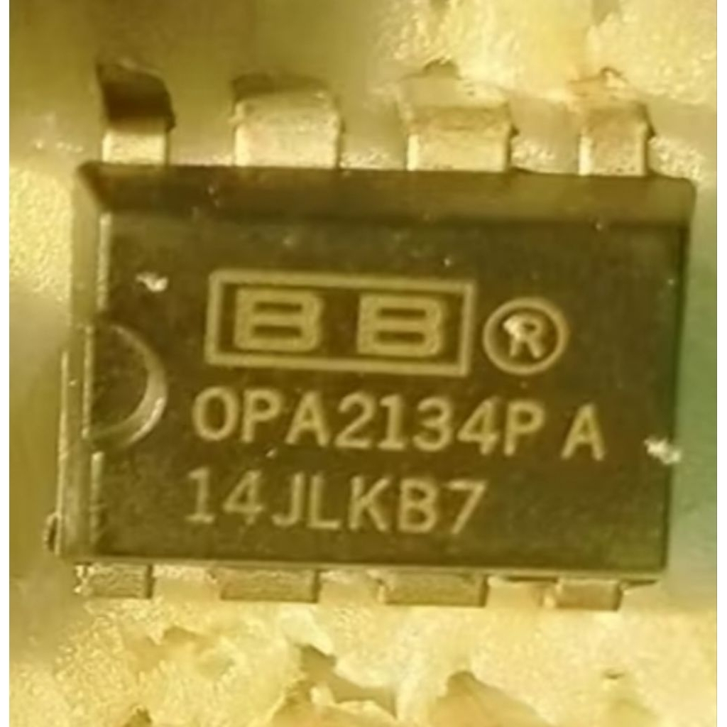 OPA2134PA OPA2134 2134 IC Dual Fet Input Audio Op Amplifier Dip-8