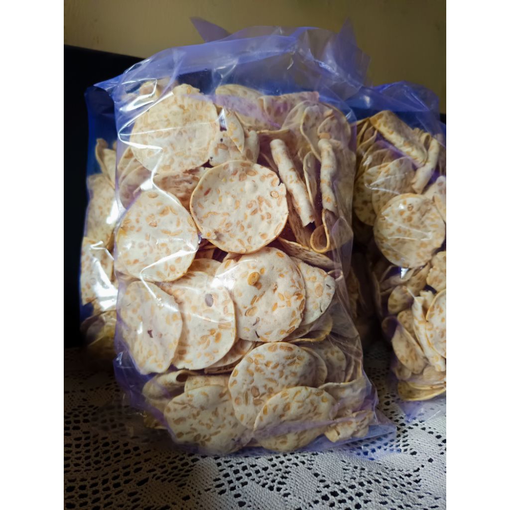 

keripik sagu bulat | Keripik tempe | Camilan | gurih | khas trenggalek | free paking