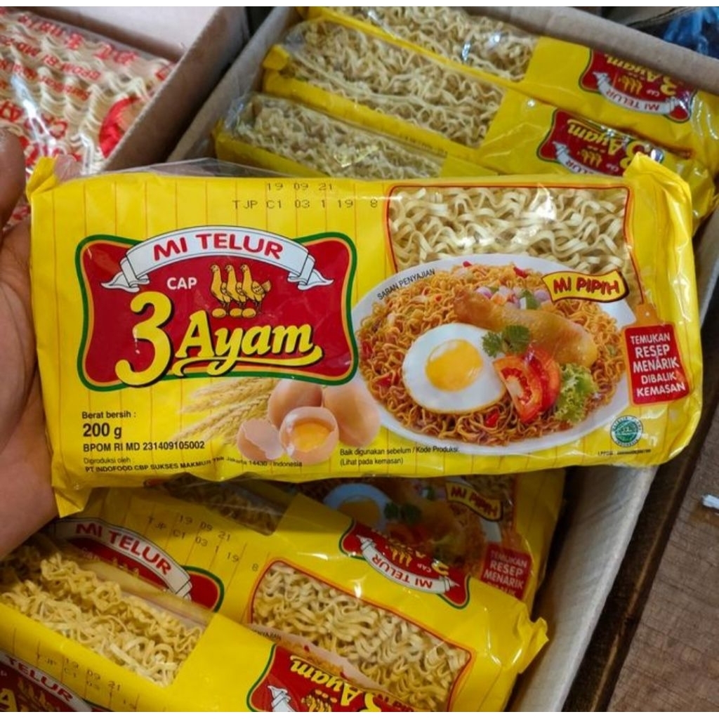 

mi telur cap 3 ayam 1 dus isi 20 bungkus