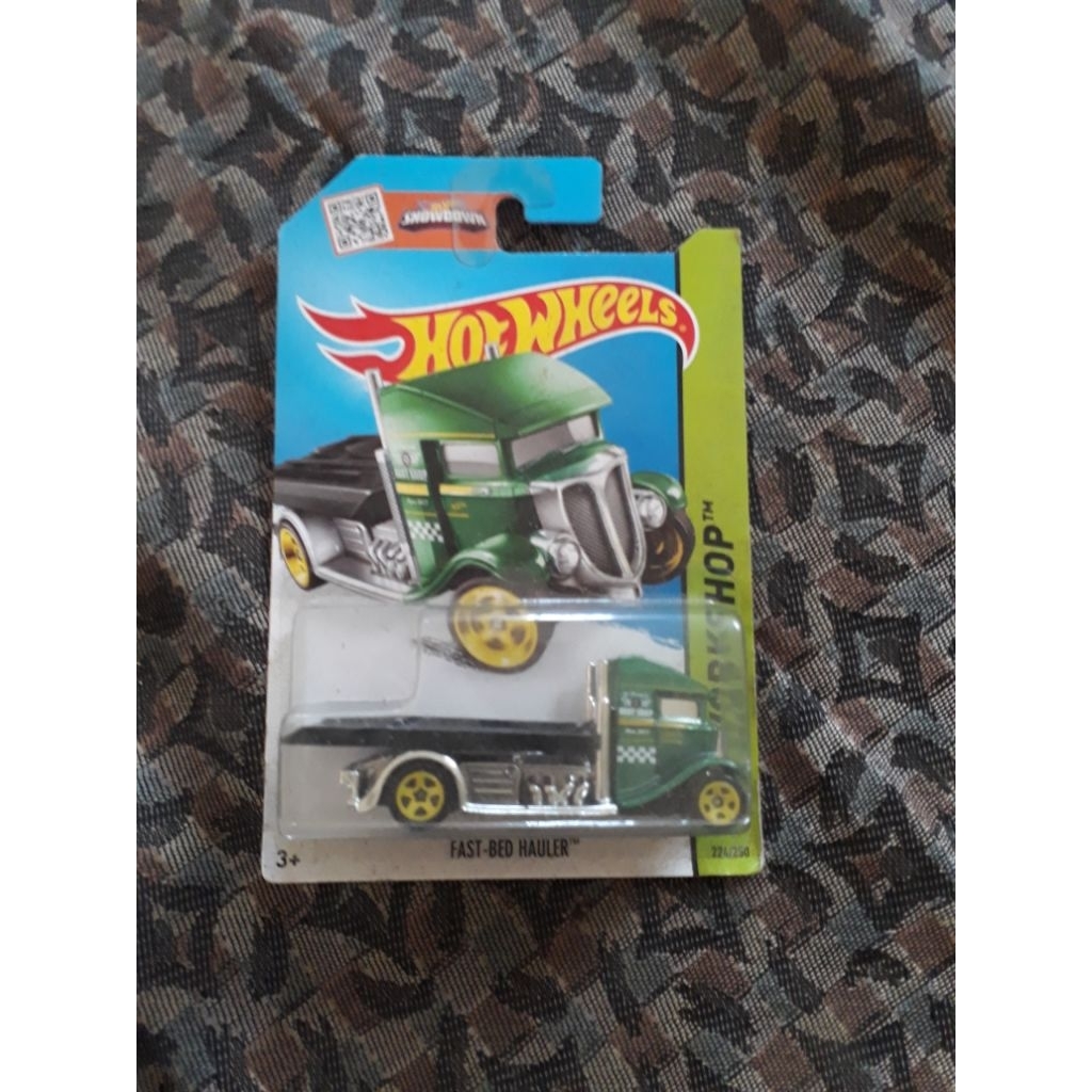 hot wheels fast bed hauler hijau