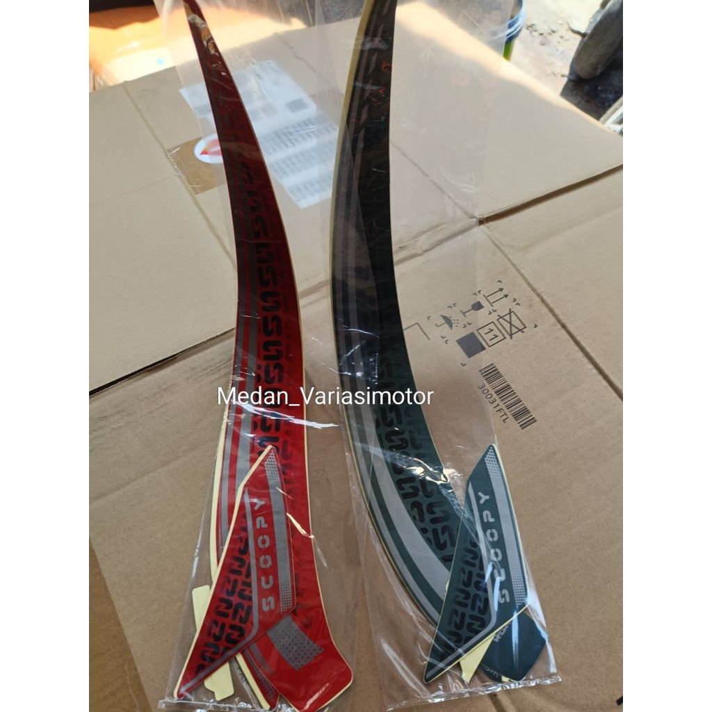 Striping motor / Les body Honda Scoopy Stylish 2025