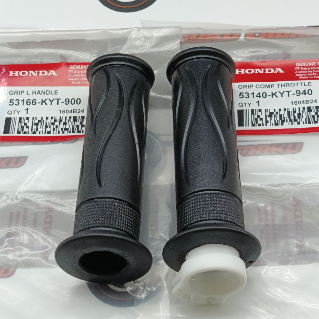 53166-KYT-900 GRIP L HANDLE - SCOOPY SCOOPY FI