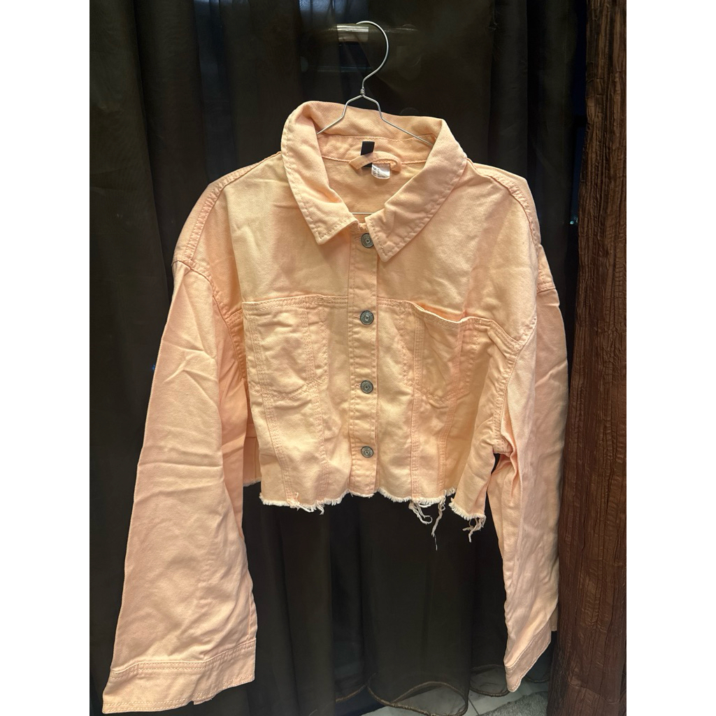 outer hnm warna peach