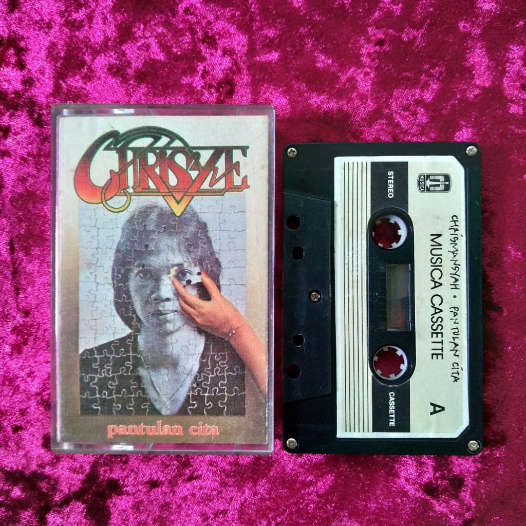Kaset Chrisye - Pantulan Cita