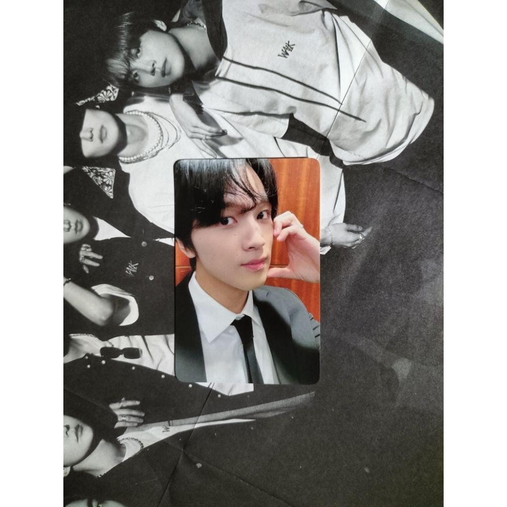 Photocard NCT Mark Nature Republic, Yuta Jungwoo POB Everline FS, Jungwoo Perfume POB Soundwave, Hae