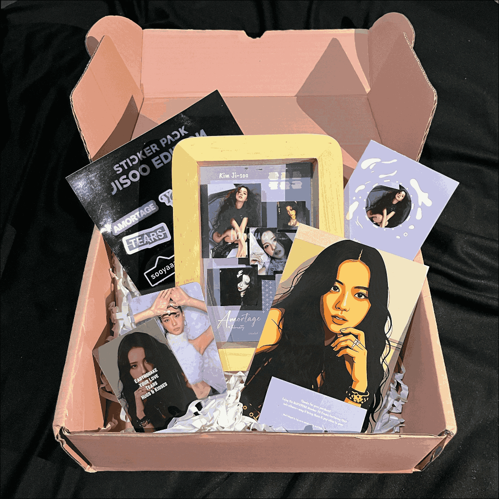 JISOO “Amortage” Fanbox Set Merchandise Edisi Terbatas - Hiasan Dekorasi Dinding dan Meja 3D Pop Up