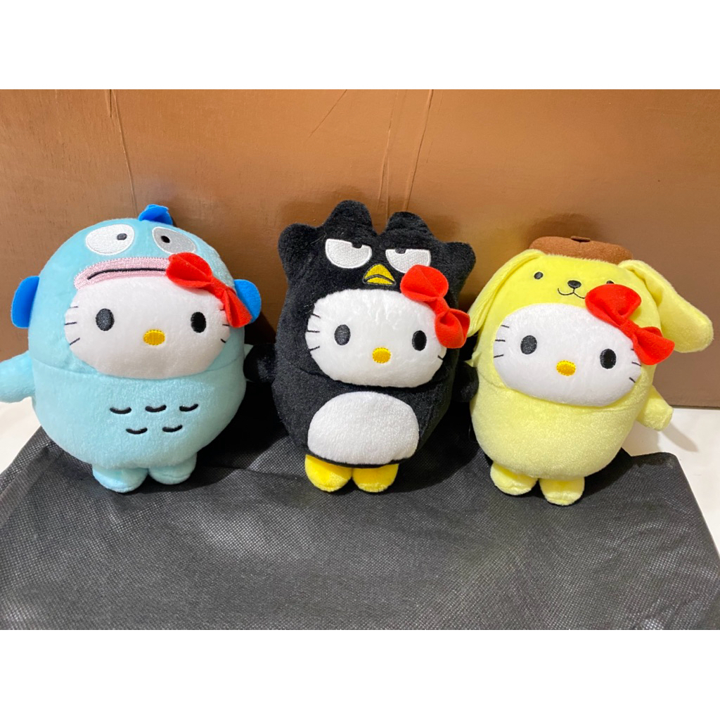 Boneka Karakter Hello Kitty Kostum size 18cm Original / Boneka Hello Kitty / Boneka Hello Kitty