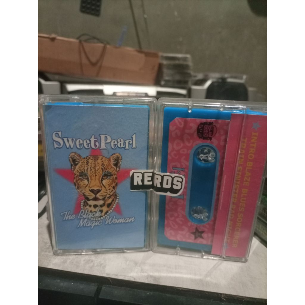 kaset pita sweet pearl - the black magic woman