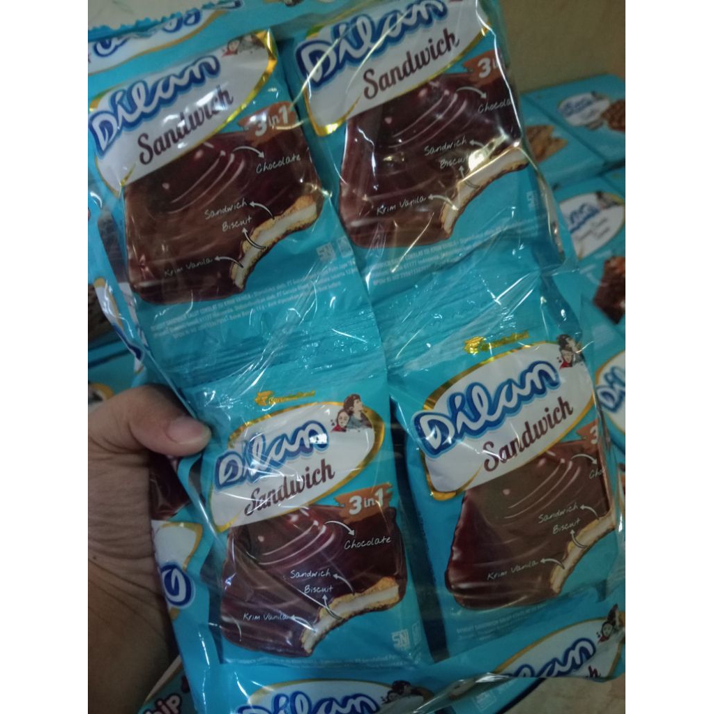 

Dilan sandwich 3in1 /harga rentengan 10 pcs