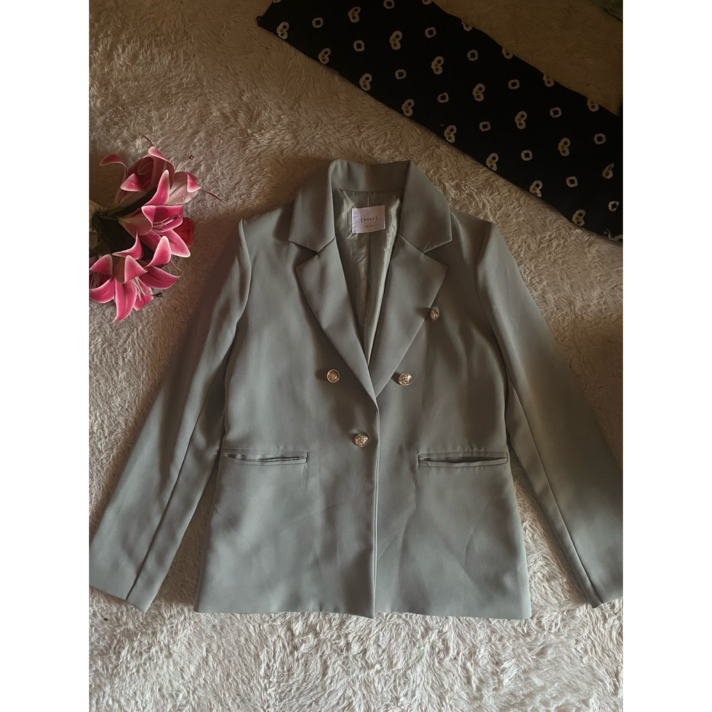 Blazer Sage Green Balmain Hijau