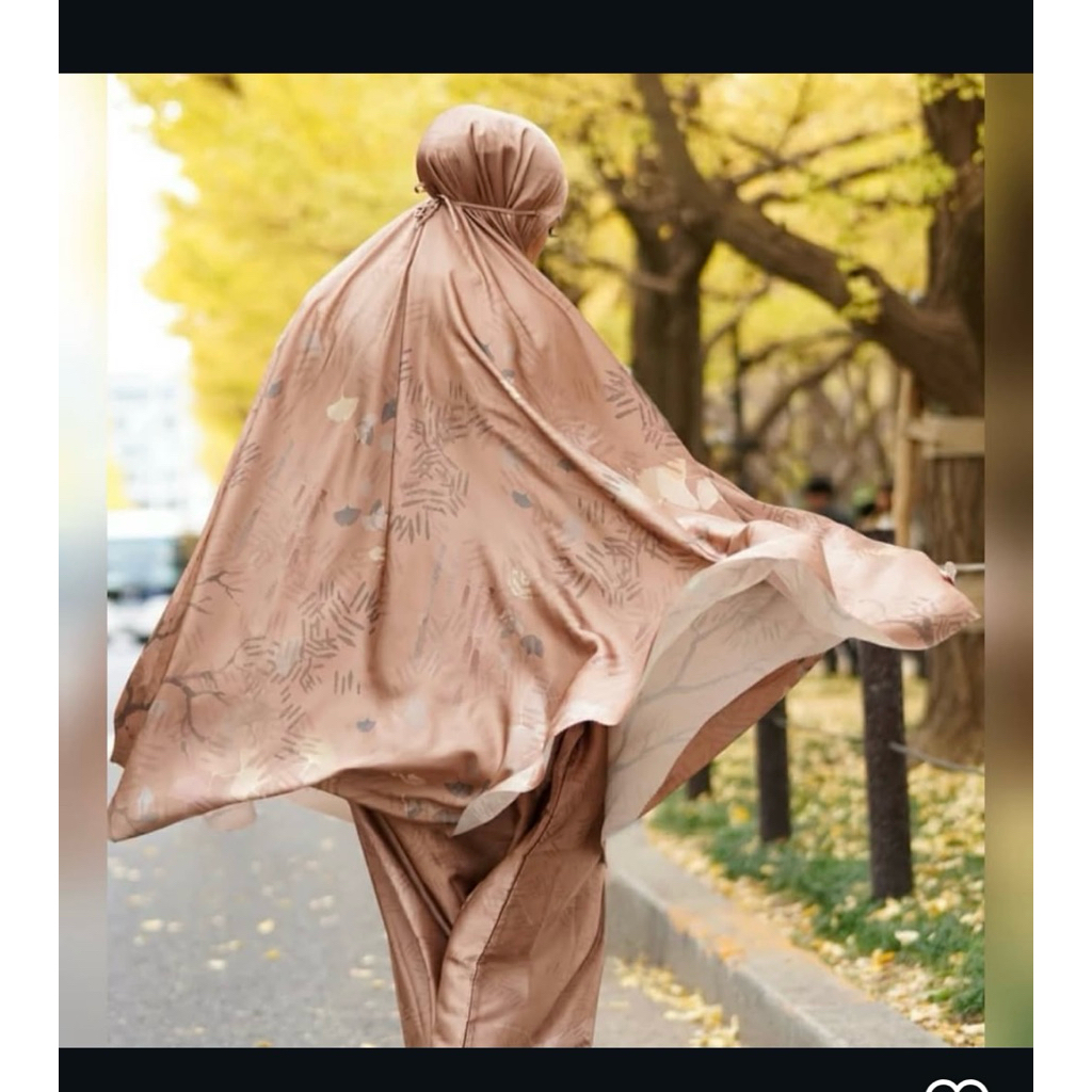READY PRELOVED BUTTONSCARVES PRAYER ROBE GINKGO AS IS WARNA CHESNUT