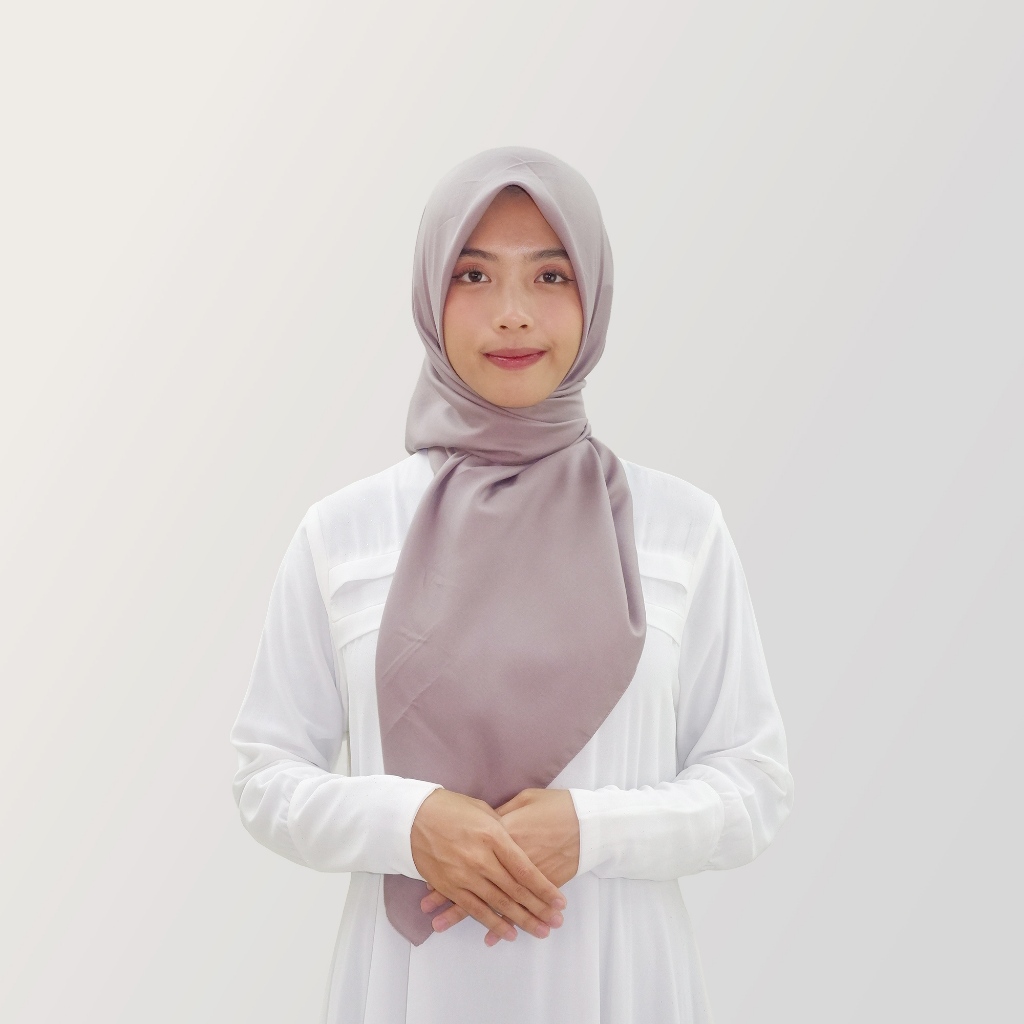 HYRA Kerudung Voal Hijab Segiempat Polos Kelim Warna Milo