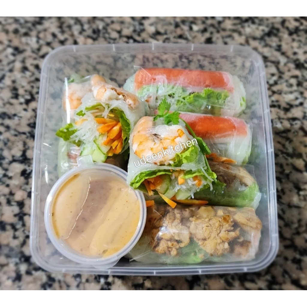 

READY Vietnam Spring Roll isi 4 roll ( campur)