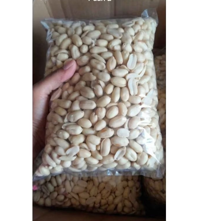 

Kacang kupas kemasan 1kg/kacang tanah ukuran sedang