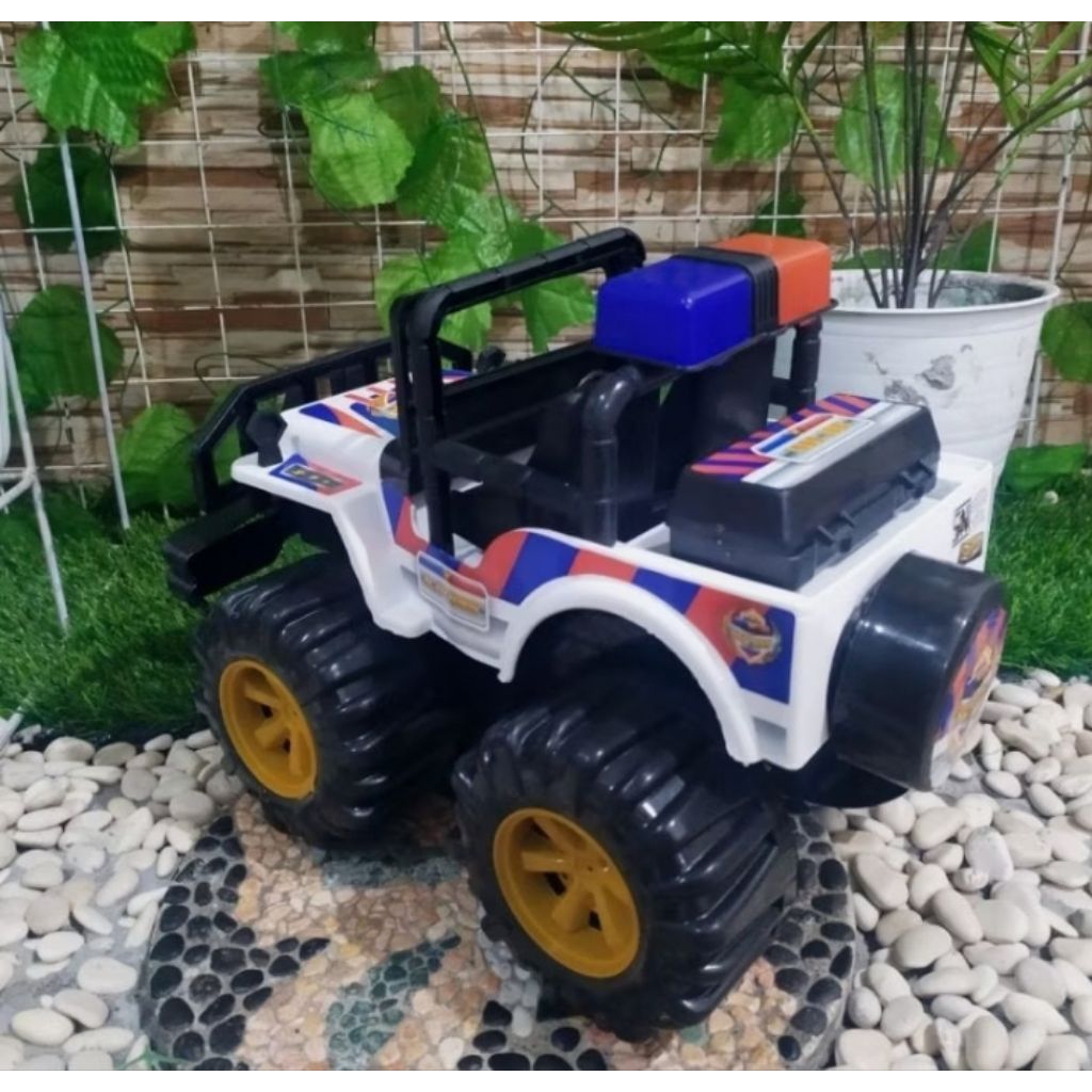 Mainan Jeep Patroli Polisi Besar - Mobil Police Car Anak Laki Cowok SJP 895