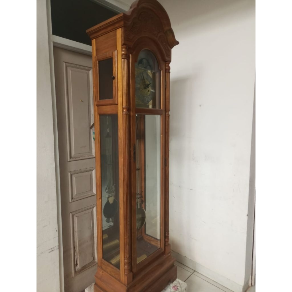 Grandfather clock klasik