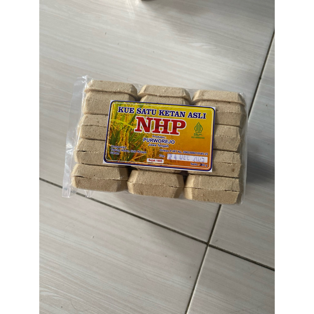 

kue satu ketan asli ( NHP ) asli Purworejo kemasan 200gram