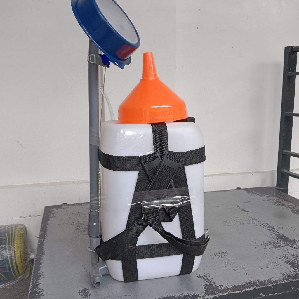 jerigen 20 liter satu set lengkap jerigen kocor 20 liter