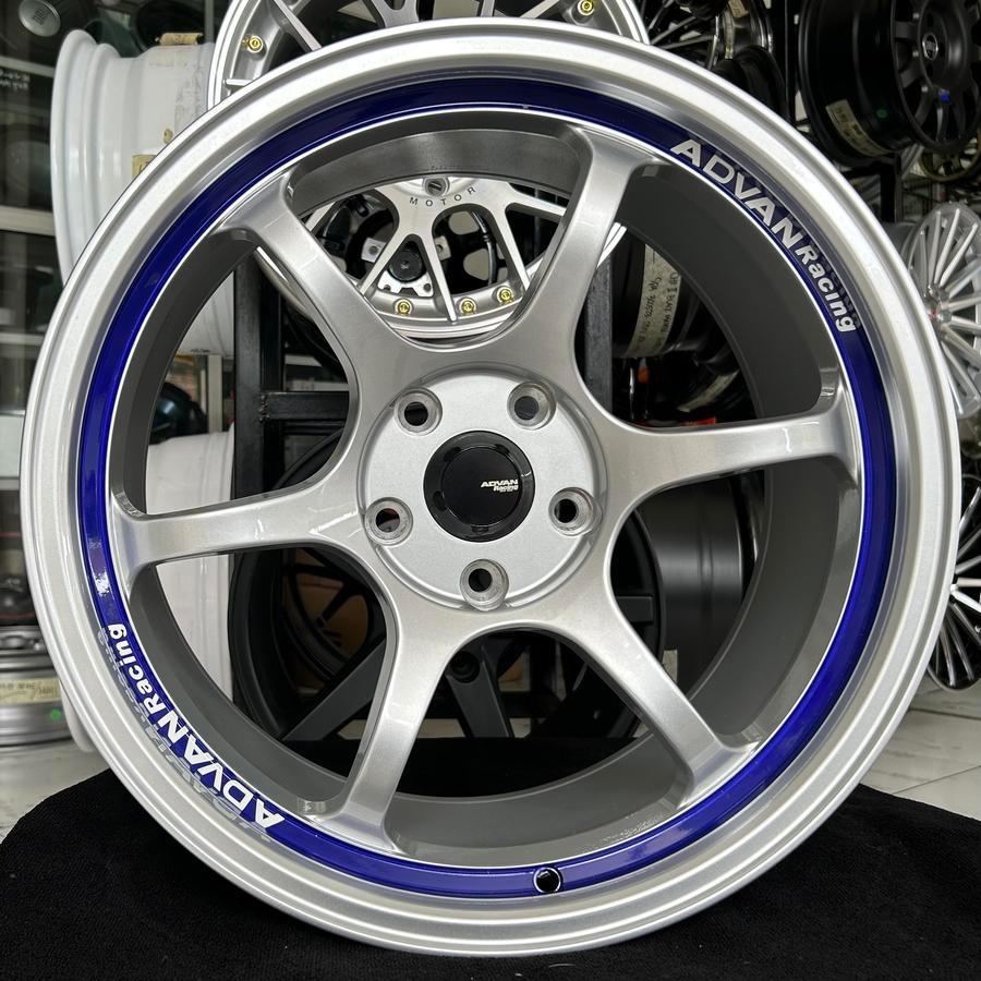 VELG ADVAN RG1 FF RING 18 LEBAR 9.5 HOLE 5X114.3 ET30 WARNA SILVER | VELG MOBIL