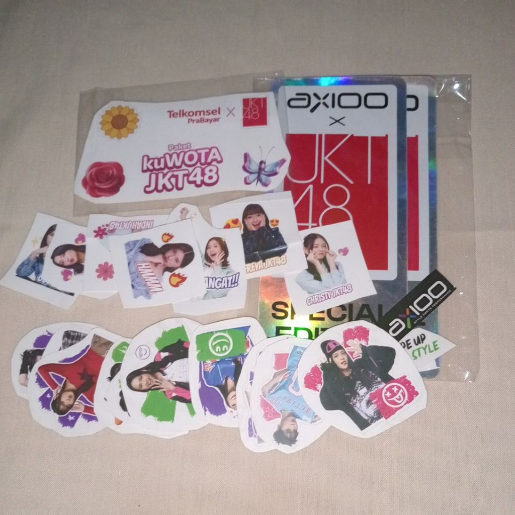 

Stiker JKT48 Official (Satuan)