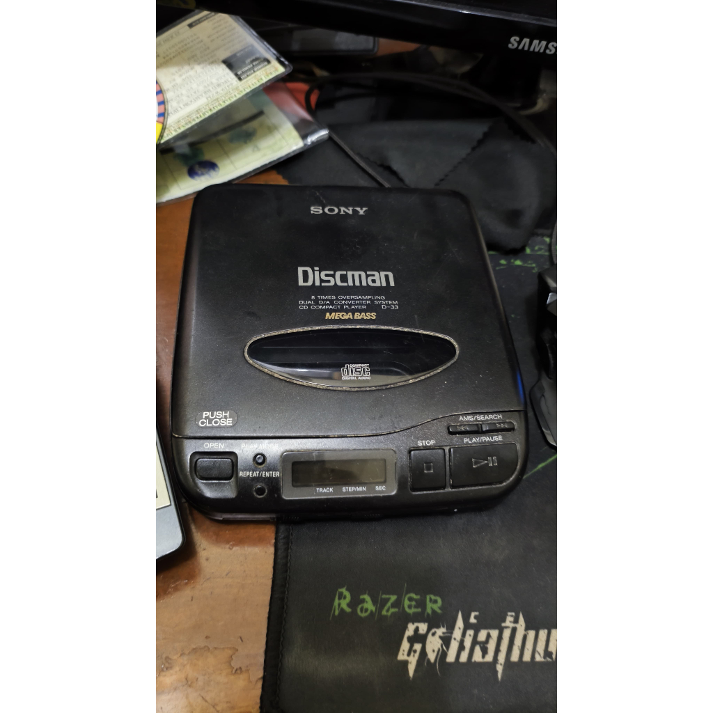 Discman Sony D-33 CD Player Retro Langka