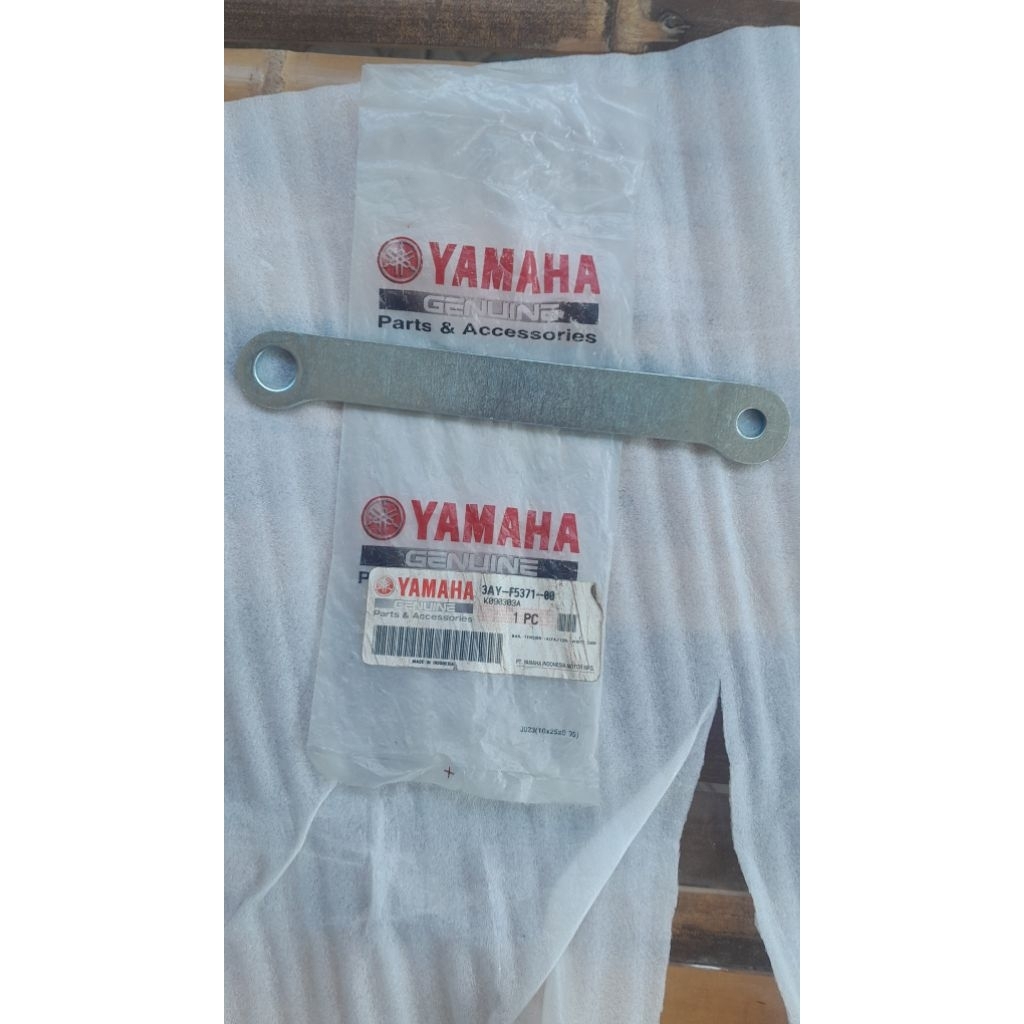 besi penahan rem belakang fizr original