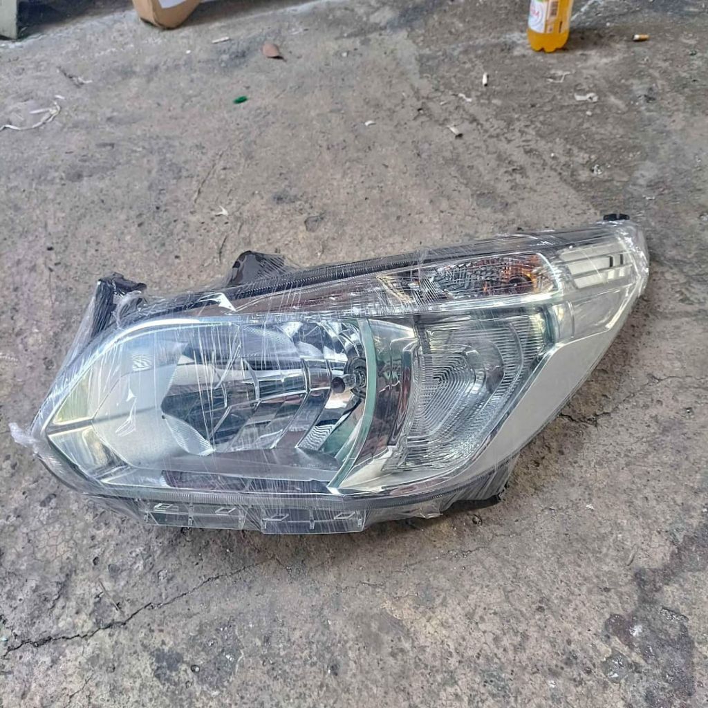 headlamp lampu depan chevrolet spin